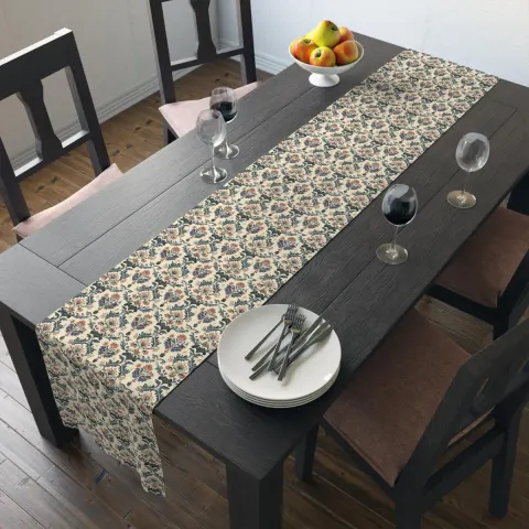 Nostalgic American Colonial Style Pattern Table Runner, view 2